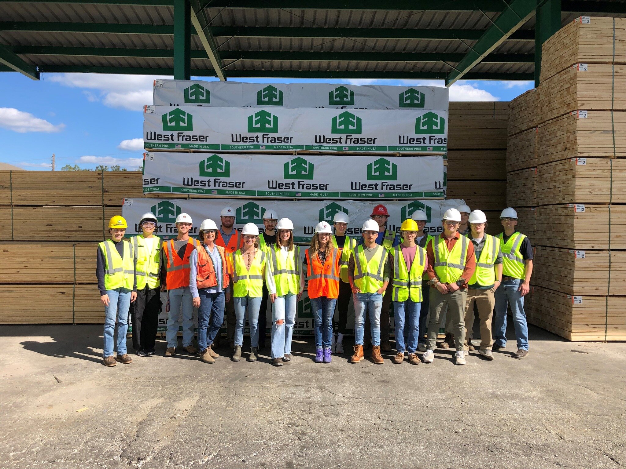 What is the ONLY construction material that stores carbon?  WOOD!  We LOVE when companies showcase our favorite sustainable resource through mill tours with future architects and construction professionals!
#woodisgood #nationalforestproductsweek #al