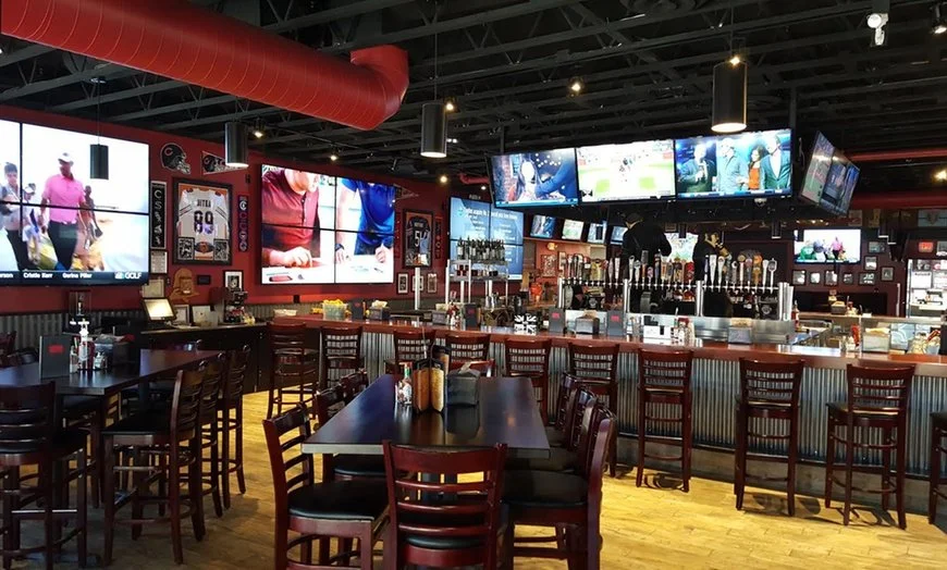 MBAsd August 2022 Mixer hosted by Kellogg