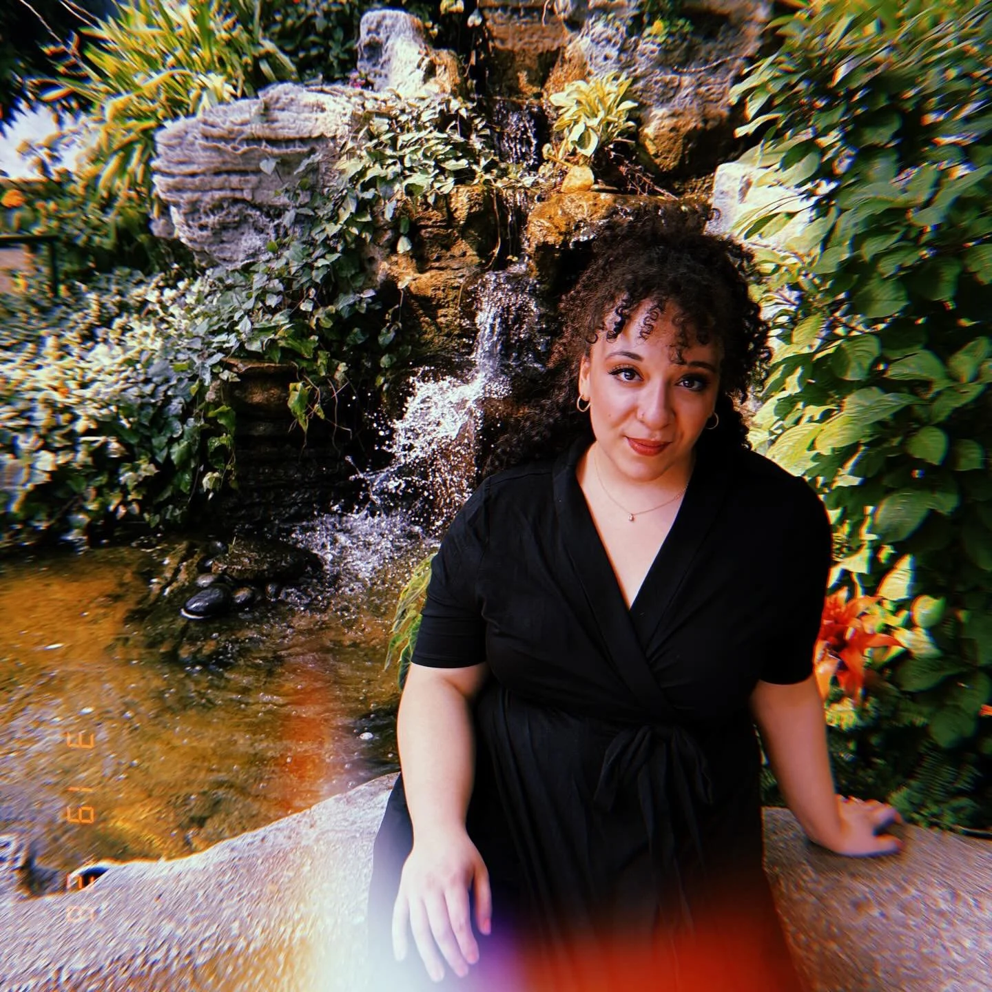 March was major, and moving, and merry ! 🌺

📸: 7 &amp; 15 by @brave.lux