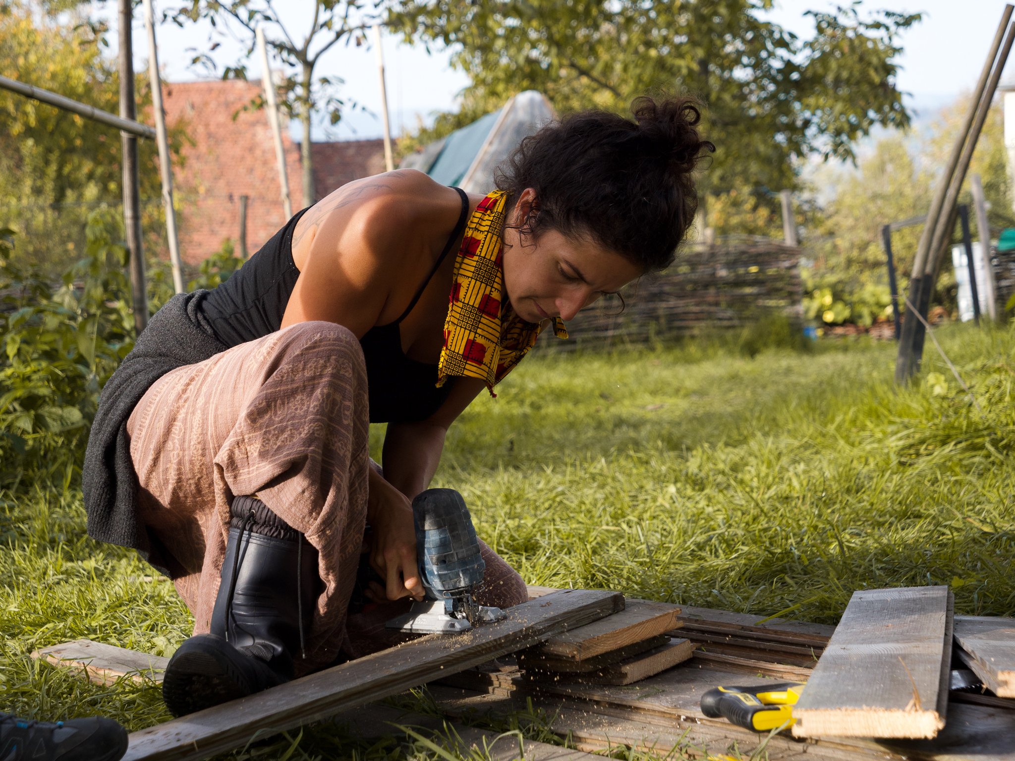 Chantier participatif - cabane dans les arbres 2022