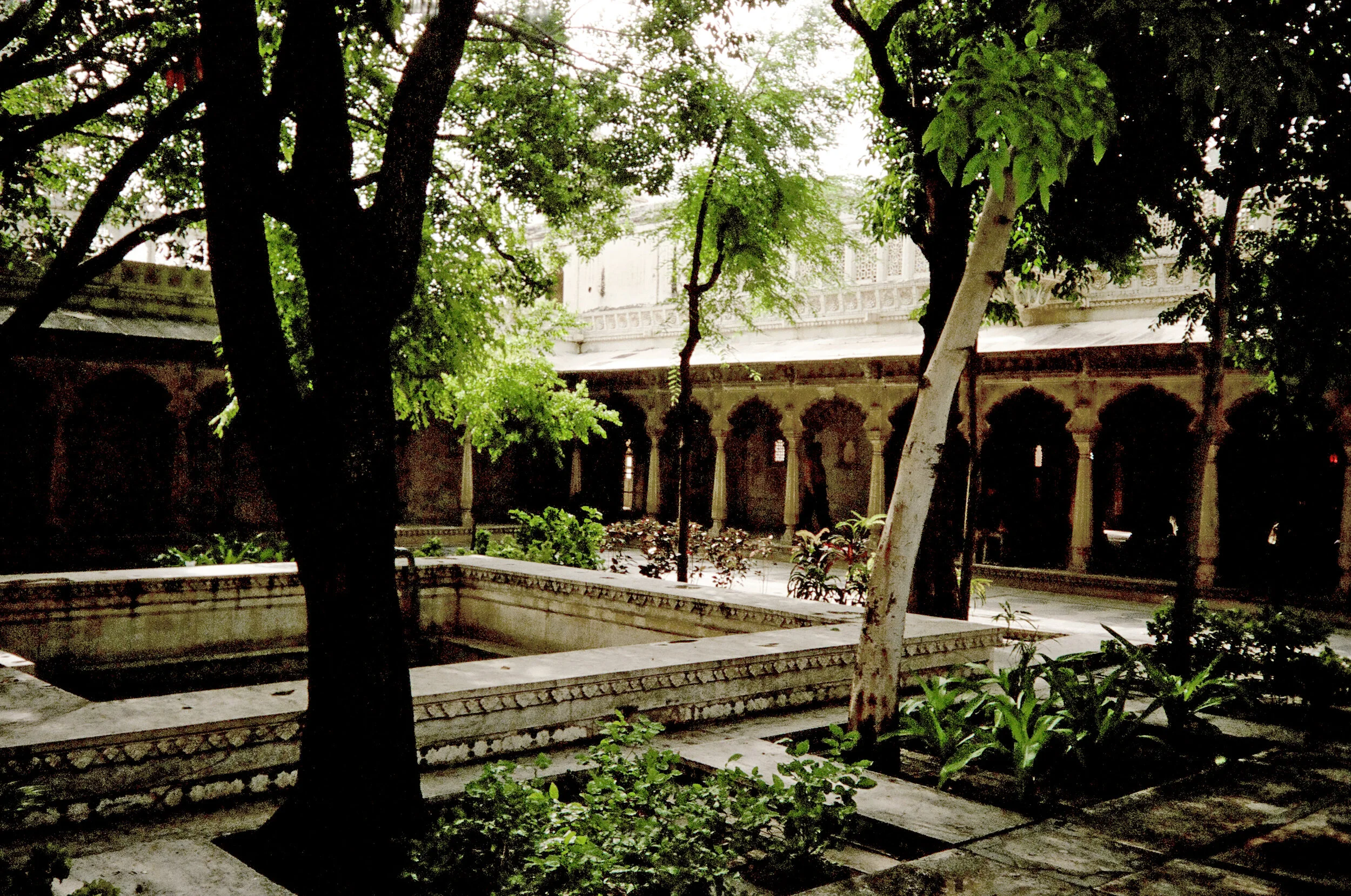 00498_n_13ajutbuyc0521.jpg