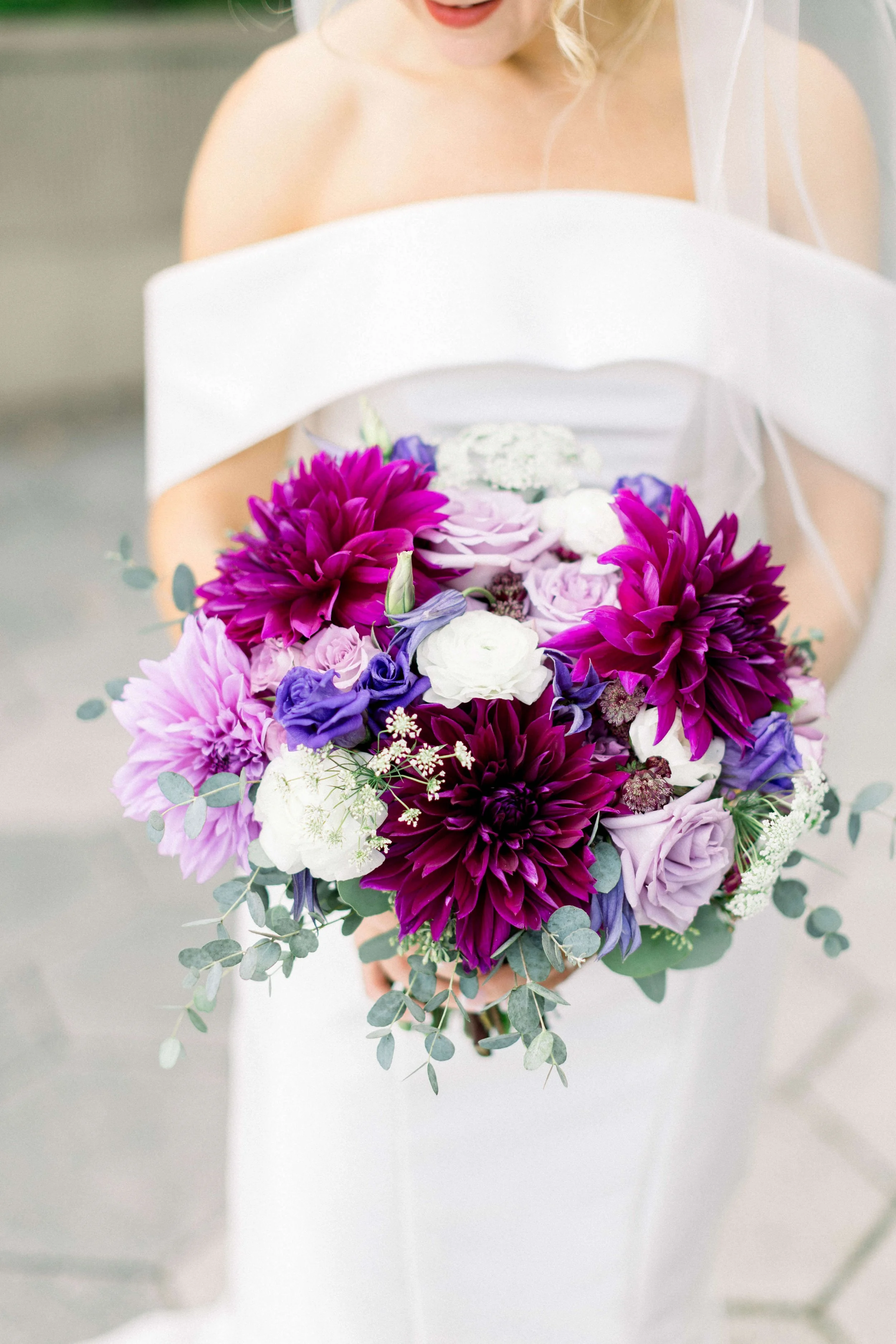greysolon-ballroom-wedding-lavender-bouquet.jpeg.jpg