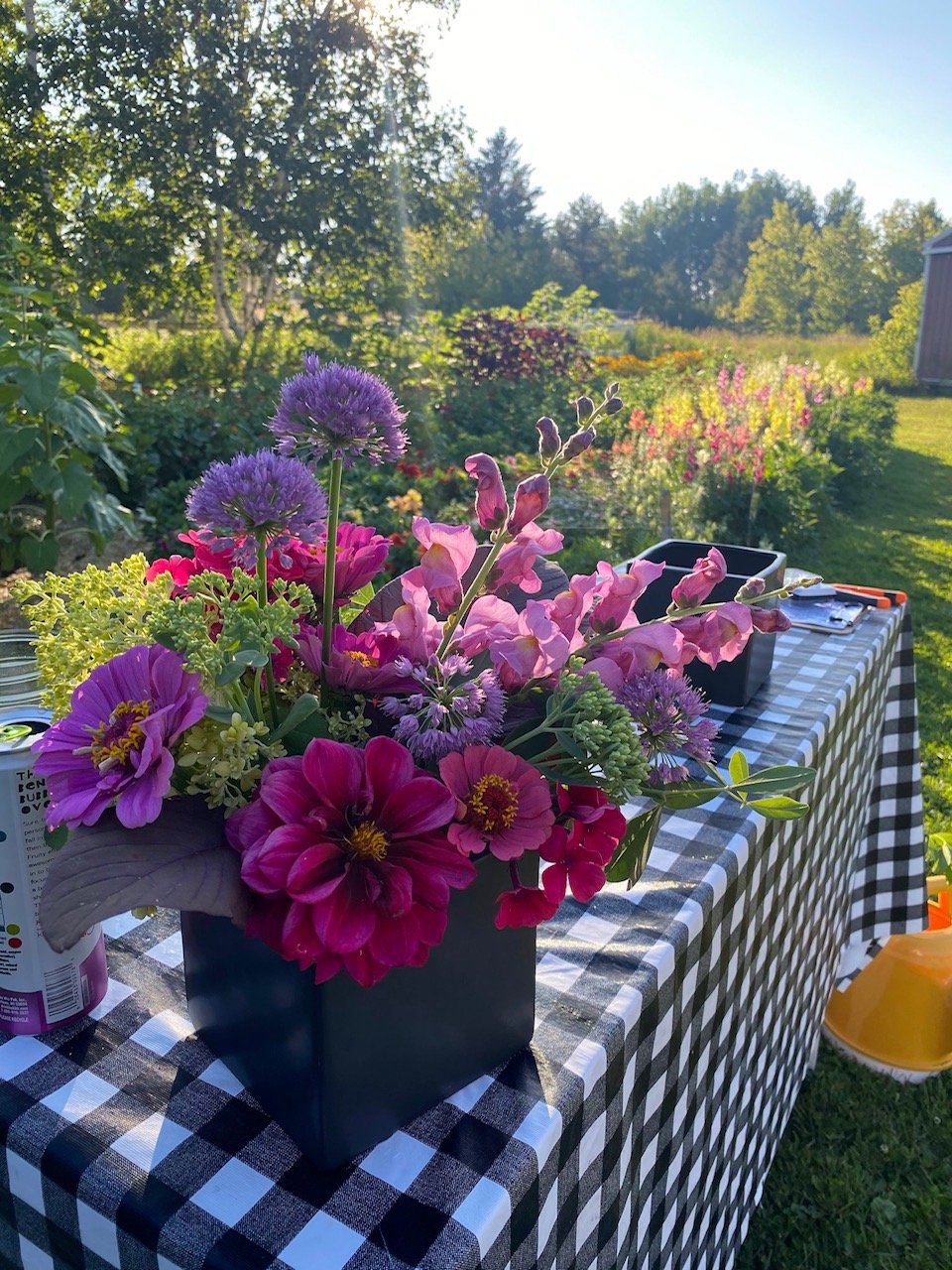 Cut and Create Garden Floral DIY Class Instructional.jpg