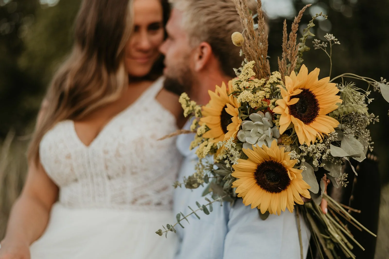 Kristin Styled | Sunflower + Succulent Bouquet | Field Shoot | Madelyn B Photography