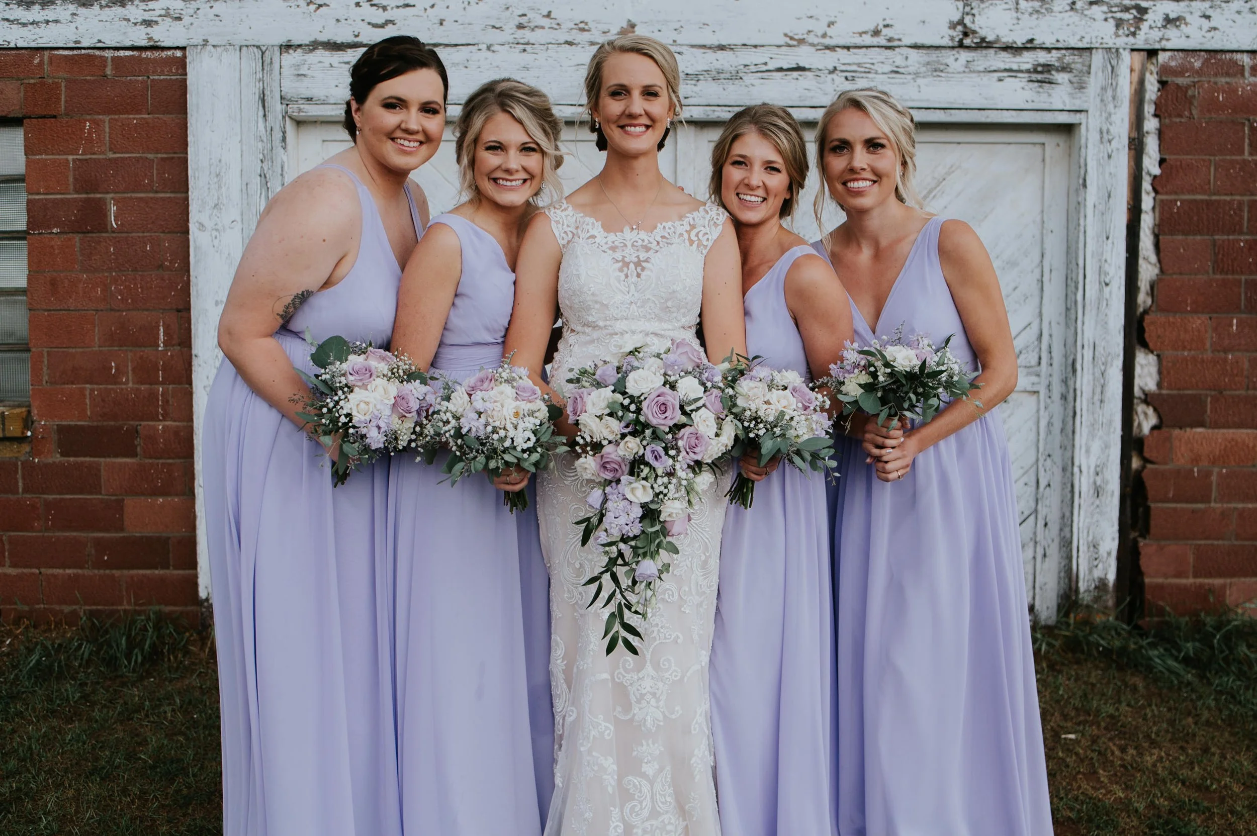 Matthew + Cherese | Willow River Barn | Chelsea Dobs Photography