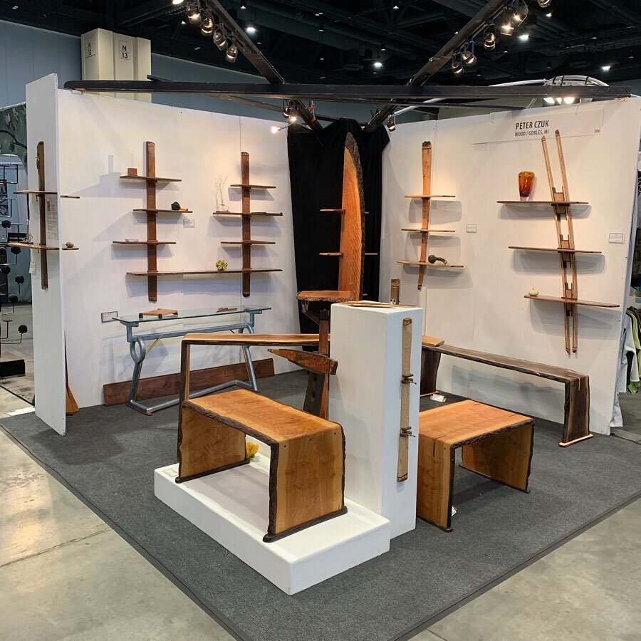 Stop on by booth E6!!!
#raleighconventioncenter #raleigh #northcarolina #art #artfair #woodworking #furniture #design #interiordesign #home #homedecor #oneofakind #naturaledge #waterfalledge #continuosgrain #benches #shelving #ideas #weekend