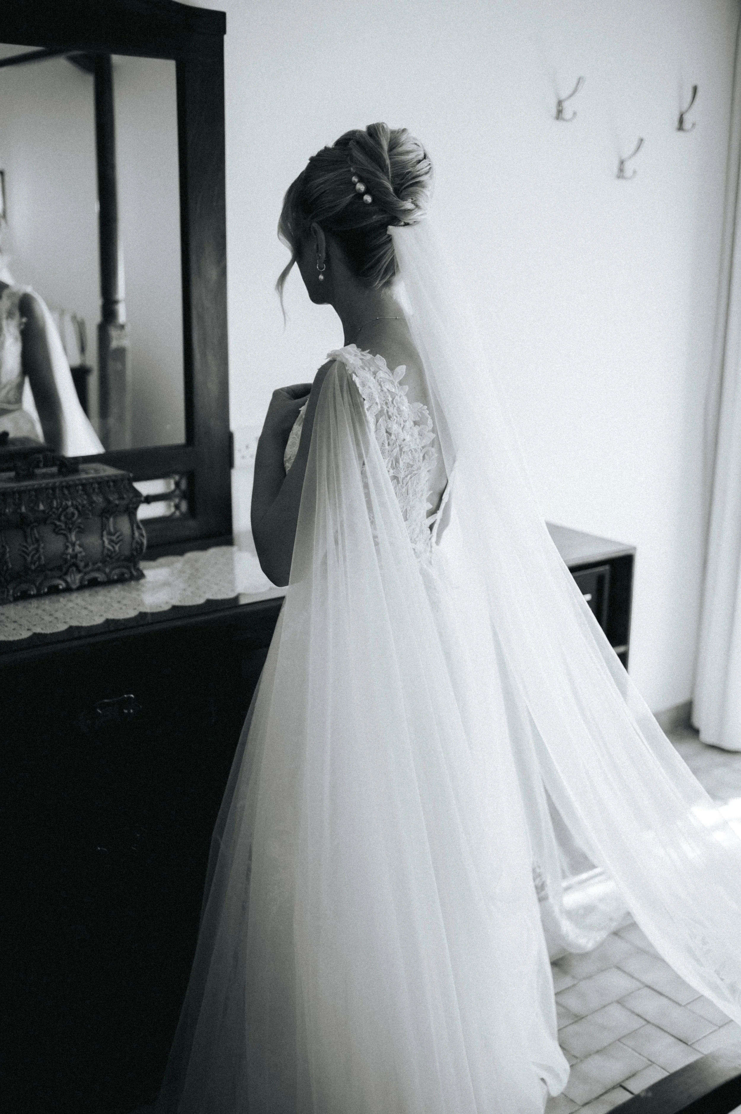 luxury cyprus weddings Vasilias Nikoklis Inn (26).jpg