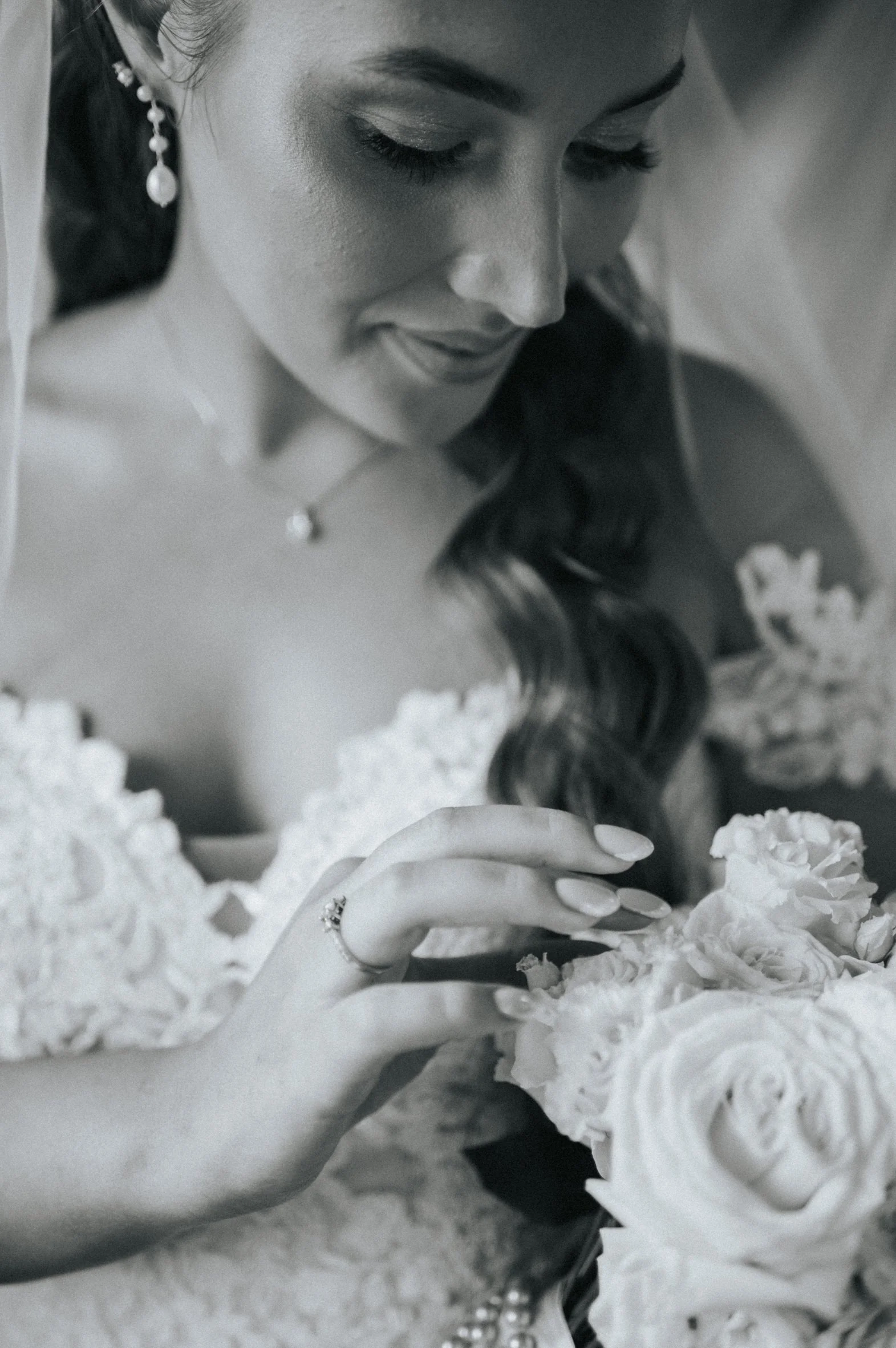 bridal prep Liopetro weddings