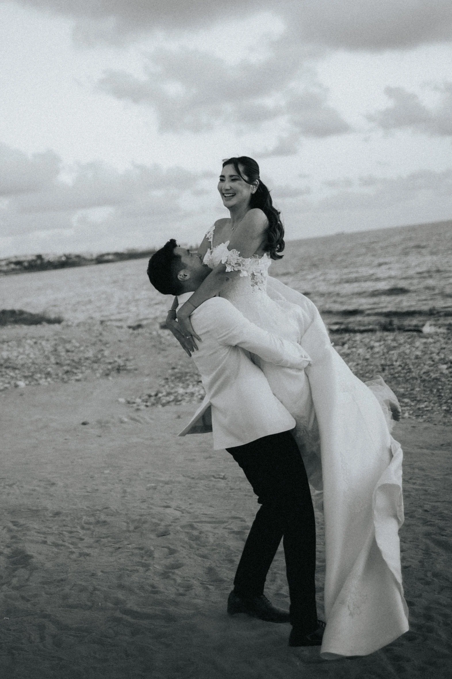 Cyprus wedding photographer Beach front weddings Coral Residence (37).jpg