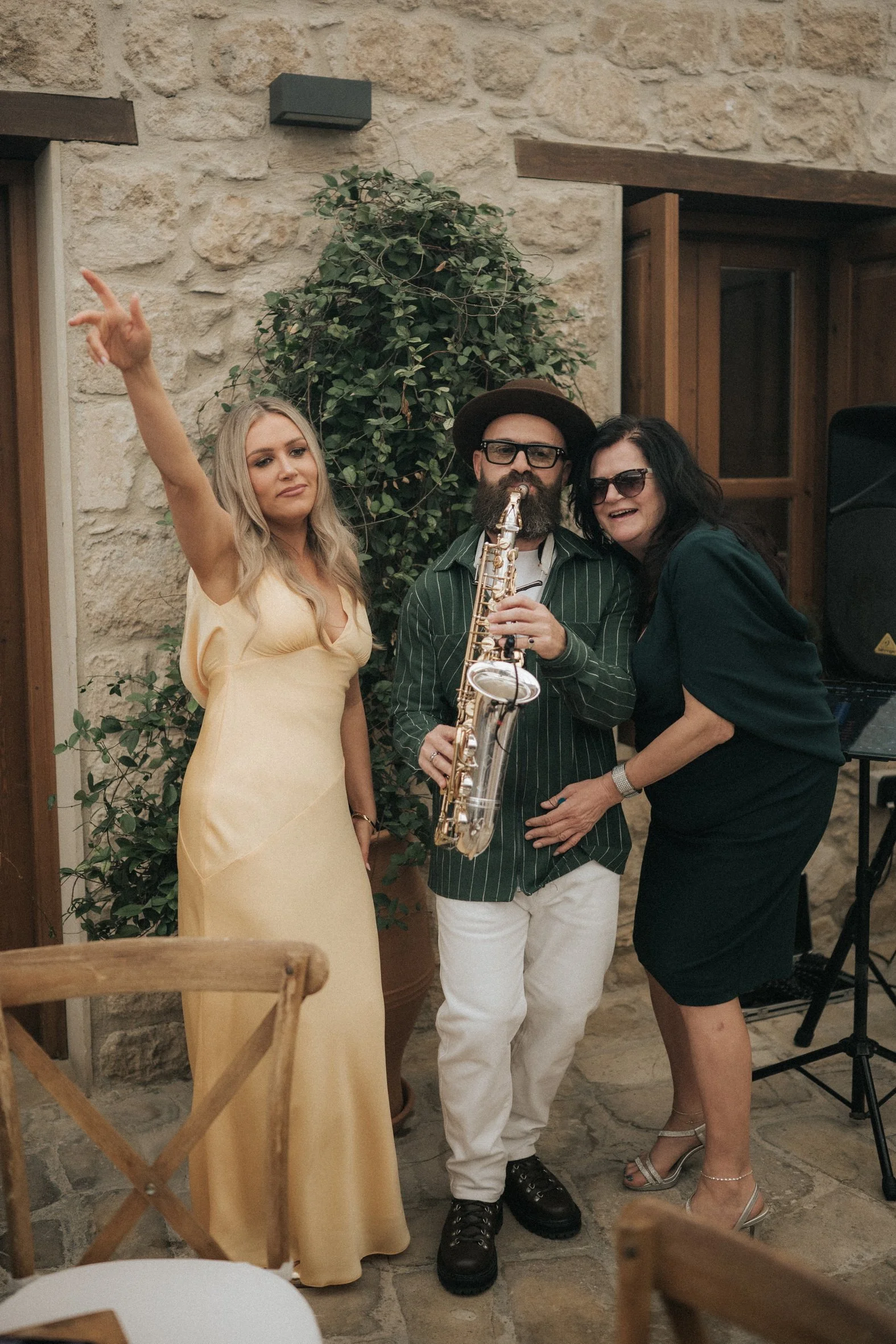 liopetro weddings Lauren and Andros (455).jpg