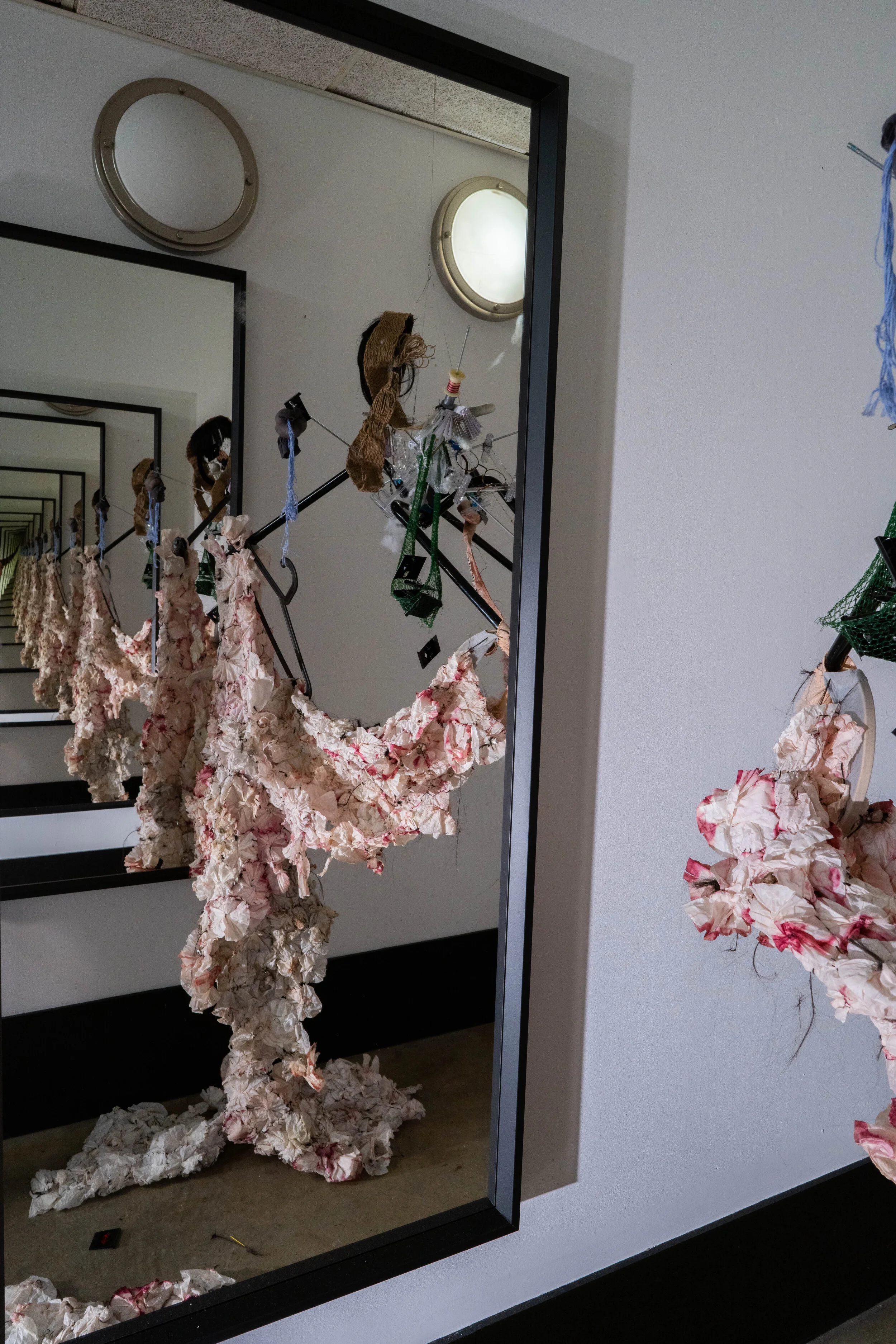 Fitting Room 
Coffee filters, Artificial hair, Ikea chairs, earring holders ,woods.wire,Mirror ... Trash  Mixed Media
2019-2020