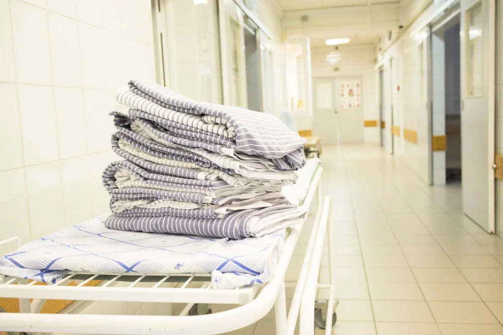 How to Reduce Mismanagement of Medical Linen and Uniforms