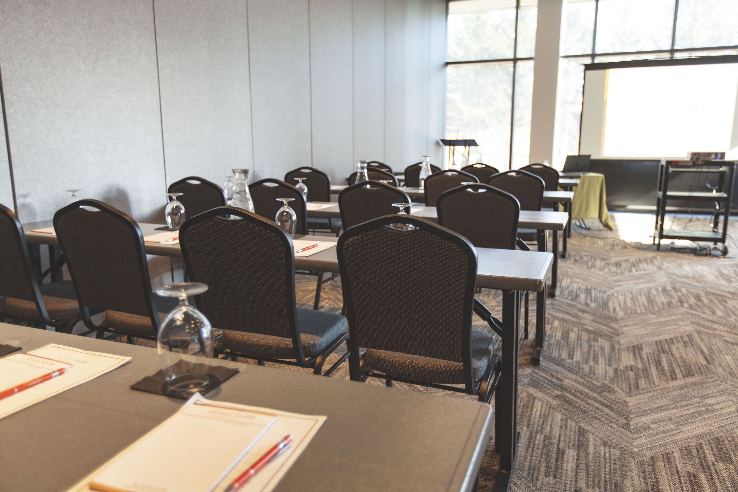 Catering-Meeting-2.jpg