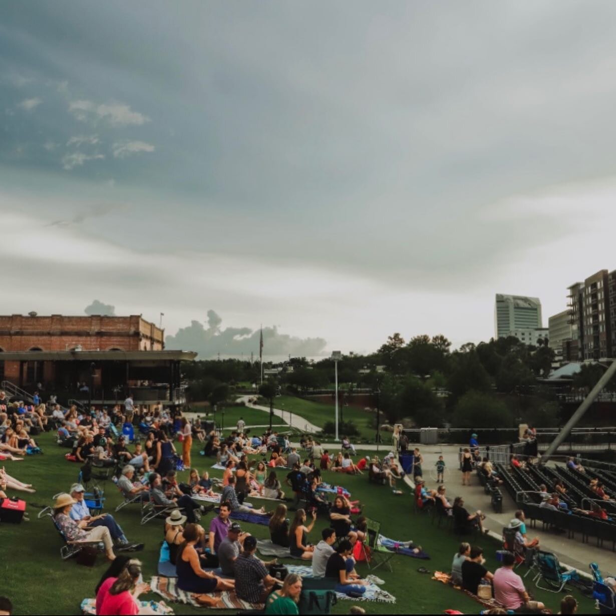 Bring your friends, kids, dogs- all are welcome! - and come out to a FREE concert in Cascades Park THIS Saturday 7/24! 7pm-10pm hear The Common &lsquo;Taters and the Turn-up&rsquo;s and JB&rsquo;s Zydeco Zoo! 

Big thanks to our amazing sponsors @vis