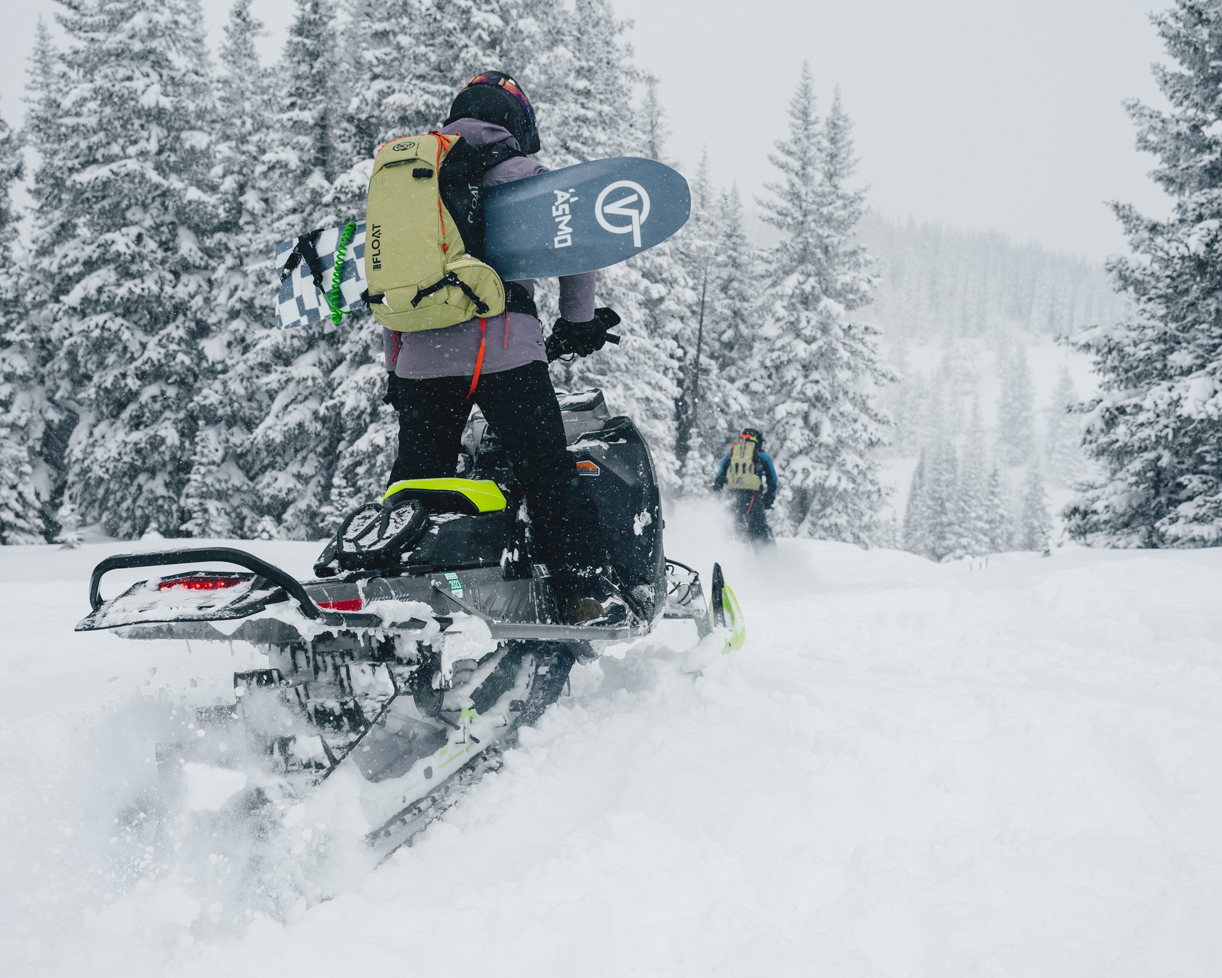 KEVIN KELLER_AVALANCHE.AWARENESS_BCAxSKIDOO-8055.jpg