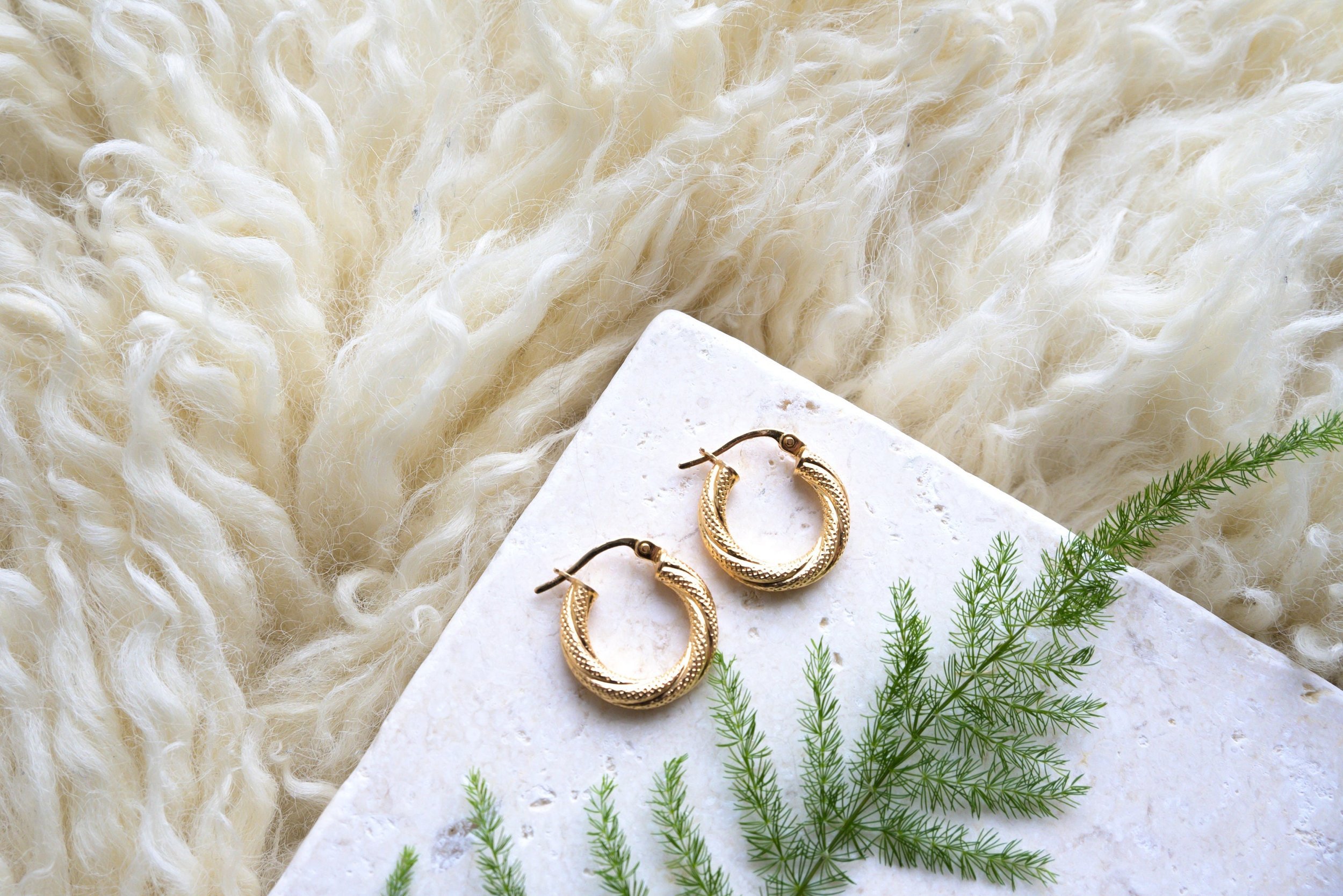 https://i.etsystatic.com/21712418/r/il/0b7489/4347276968/il_fullxfull.4347276968_2t15.jpg
