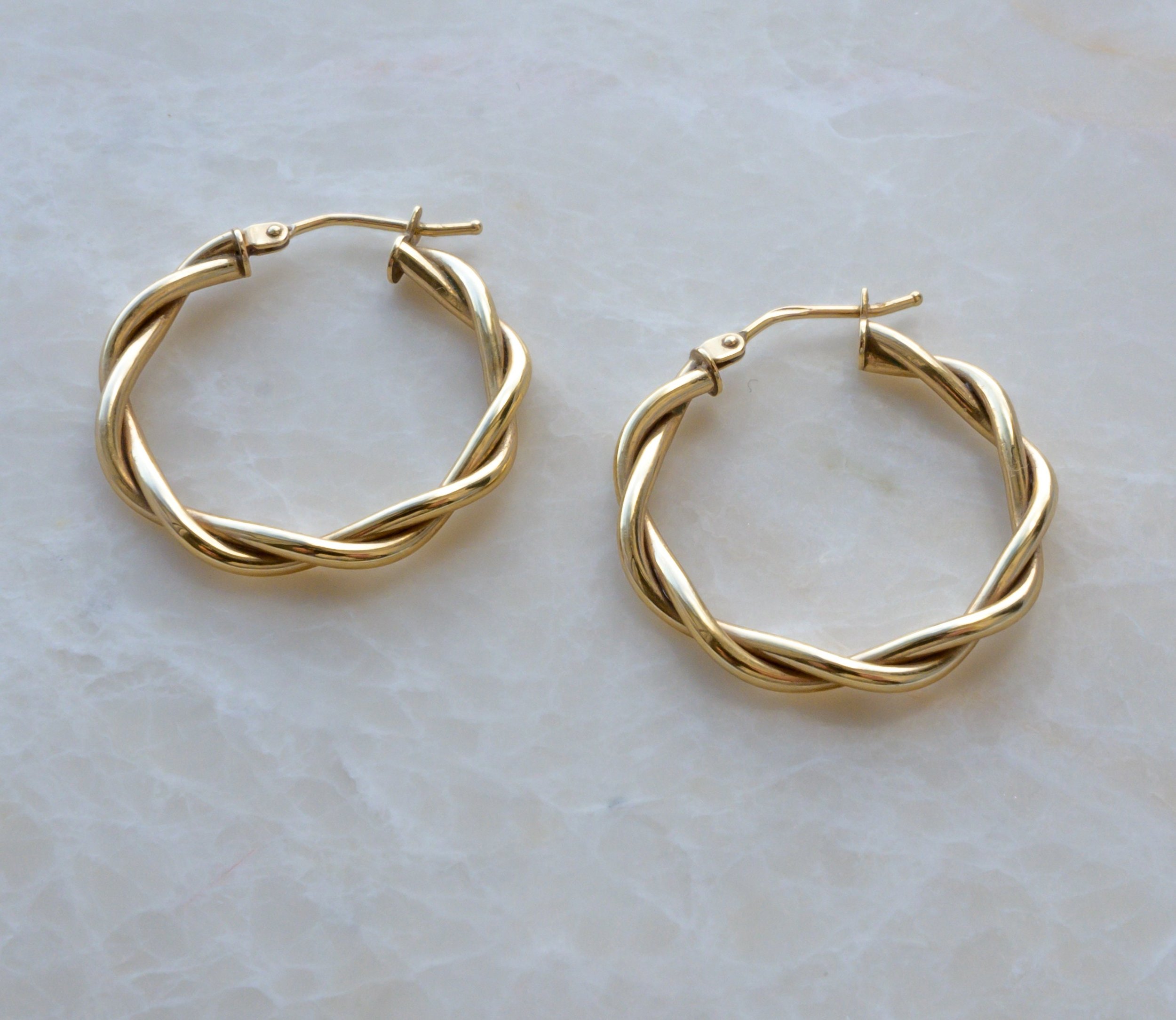 https://i.etsystatic.com/21712418/r/il/83cb9a/6050280858/il_fullxfull.6050280858_8nw6.jpg