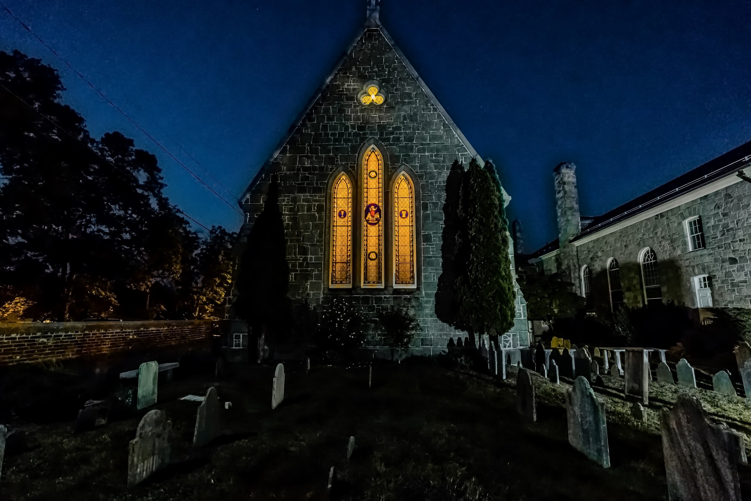 St. Anna's at night.jpg