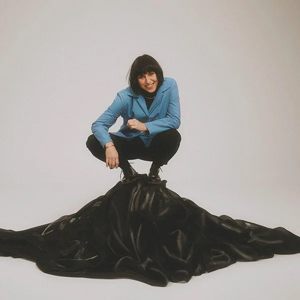 Start Listening To: Σtella