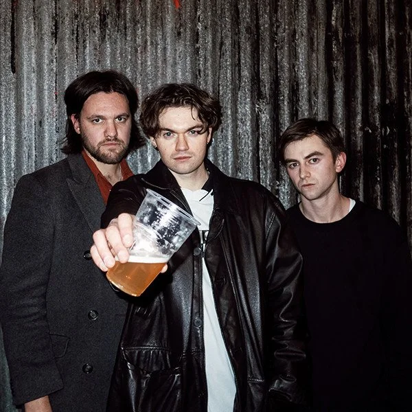 Start Listening To: Drastic//Automatic