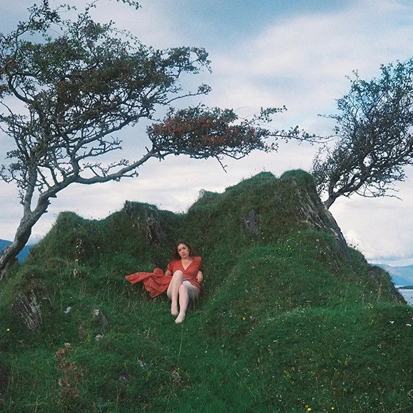 Start Listening To: Dolly Valentine