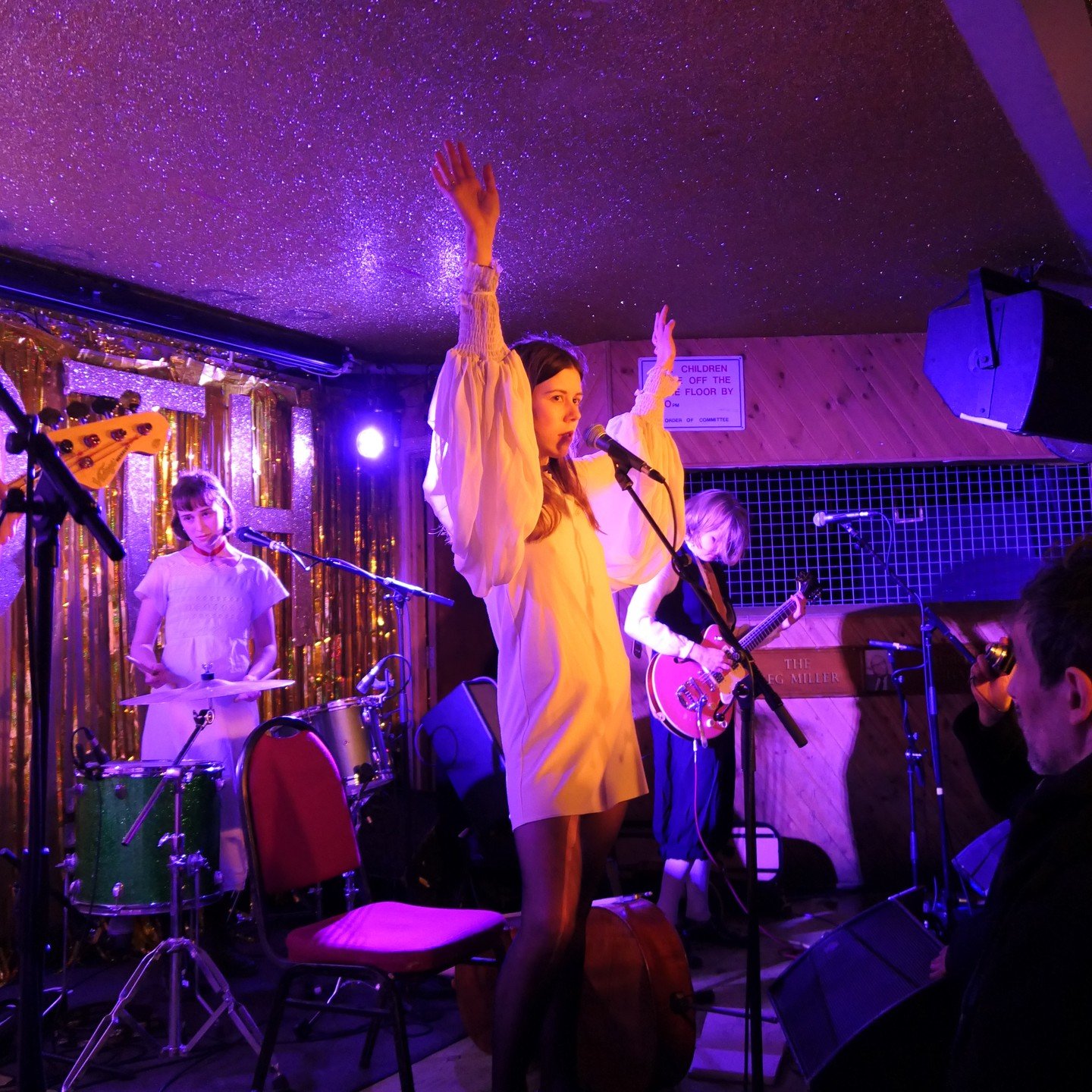 Gig Review: The New Eves At Moth Club