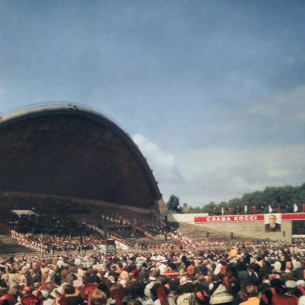 The Mechanics of a Musical Revolution: Which Succeeded Where Most Fail?
