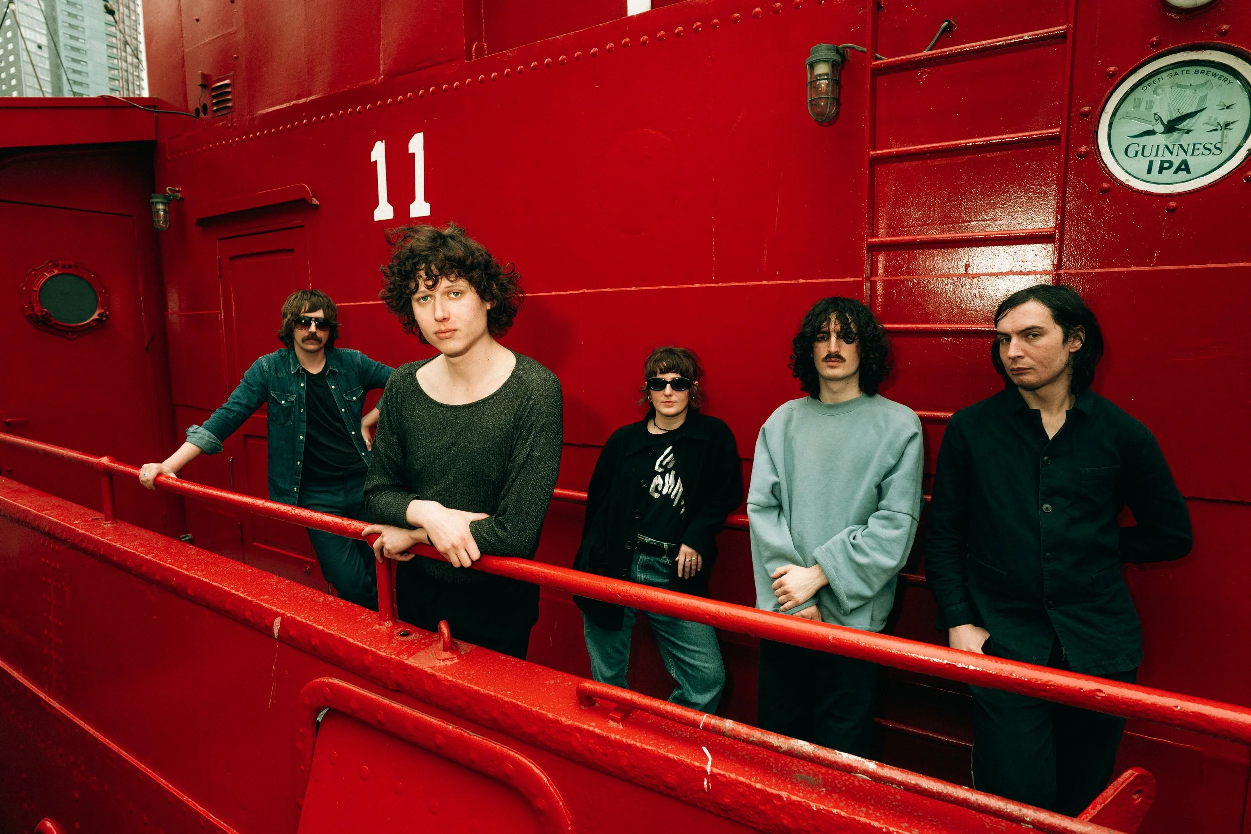 ELLiS·D announces new EP Due 4 September with a live single ‘humdrum’ 