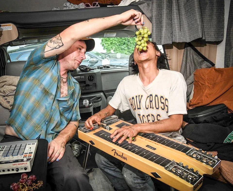 Twisted teens release ‘when we first met’ ahead of upcoming album ‘the holy cross tigers’