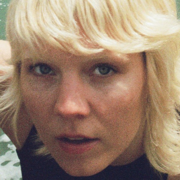 otta Shares ‘BOWIE’ Ahead Of New Album ASTRA