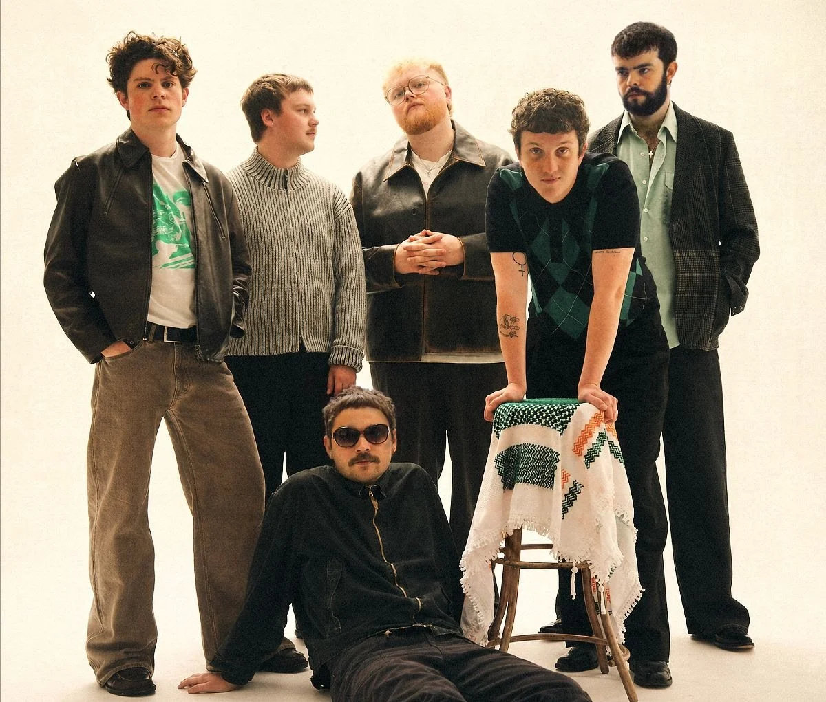 Madra Salach Release New Single ‘Ribbon Factory’