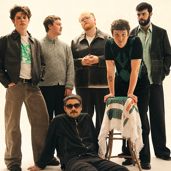 Dublin six-piece Madra Salach  announce debut album 'Gorta'