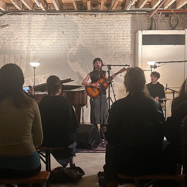 Gig Review: Clara Mann at Shoreditch state51 Factory