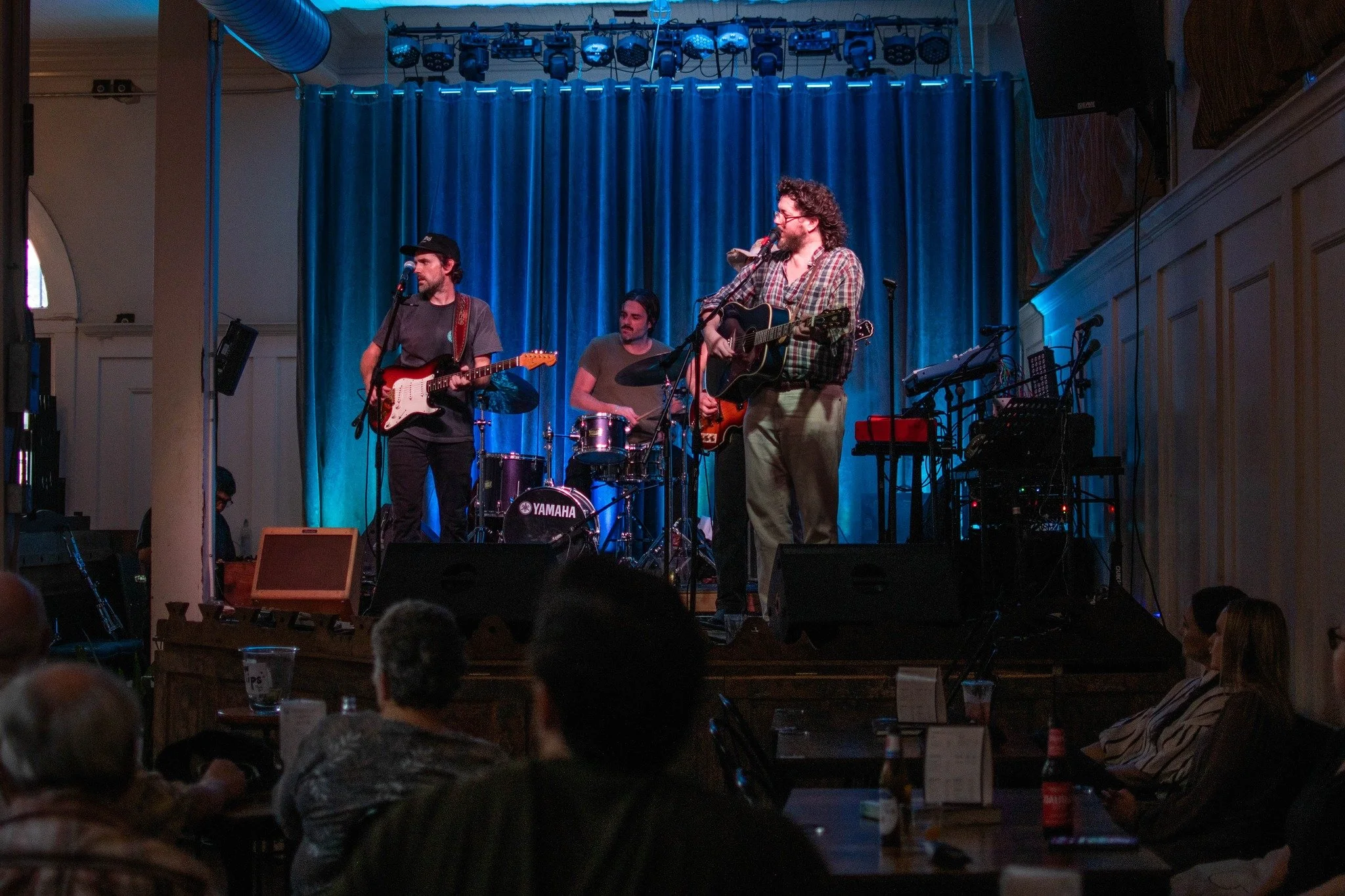 Start Buda&rsquo;s Birthday weekend early 🎶

Join us Friday for the official kickoff parties&mdash;head to Meridian and Willie&rsquo;s for free concerts and drink deals to get the celebration started.

Then make your way to the amphitheater Saturday