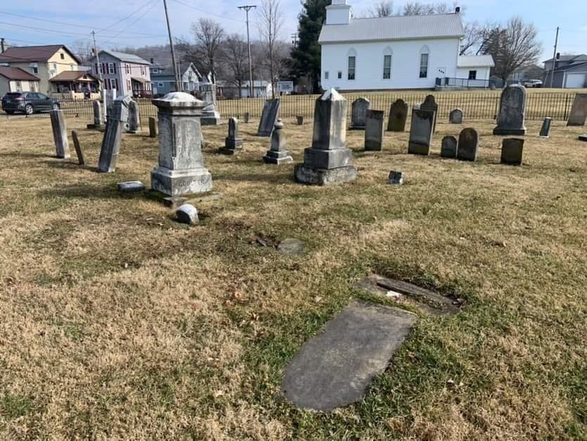 Perrysville Union Cemetery 3.jpg