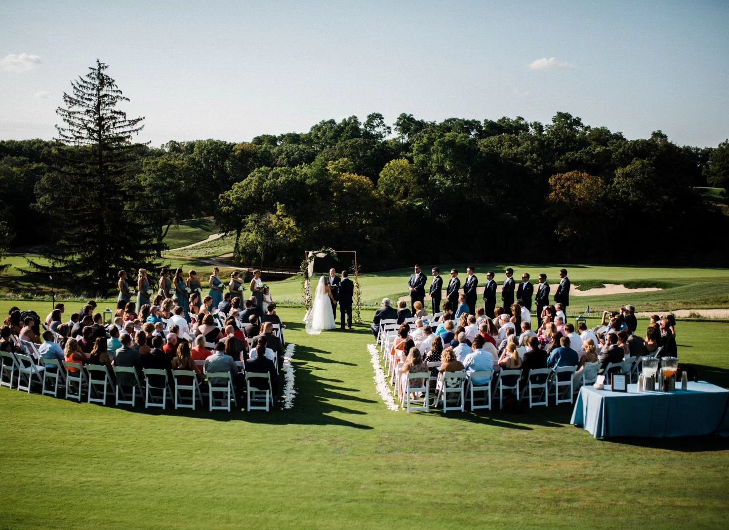 Whose ready for Summer?  Outdoor wedding ceremonies are fast approaching and I wanted to quickly remind you of a few planning tips

1) Make sure your chairs are arranged so all the guests can see the wedding party.  Straight rows are easier, but view