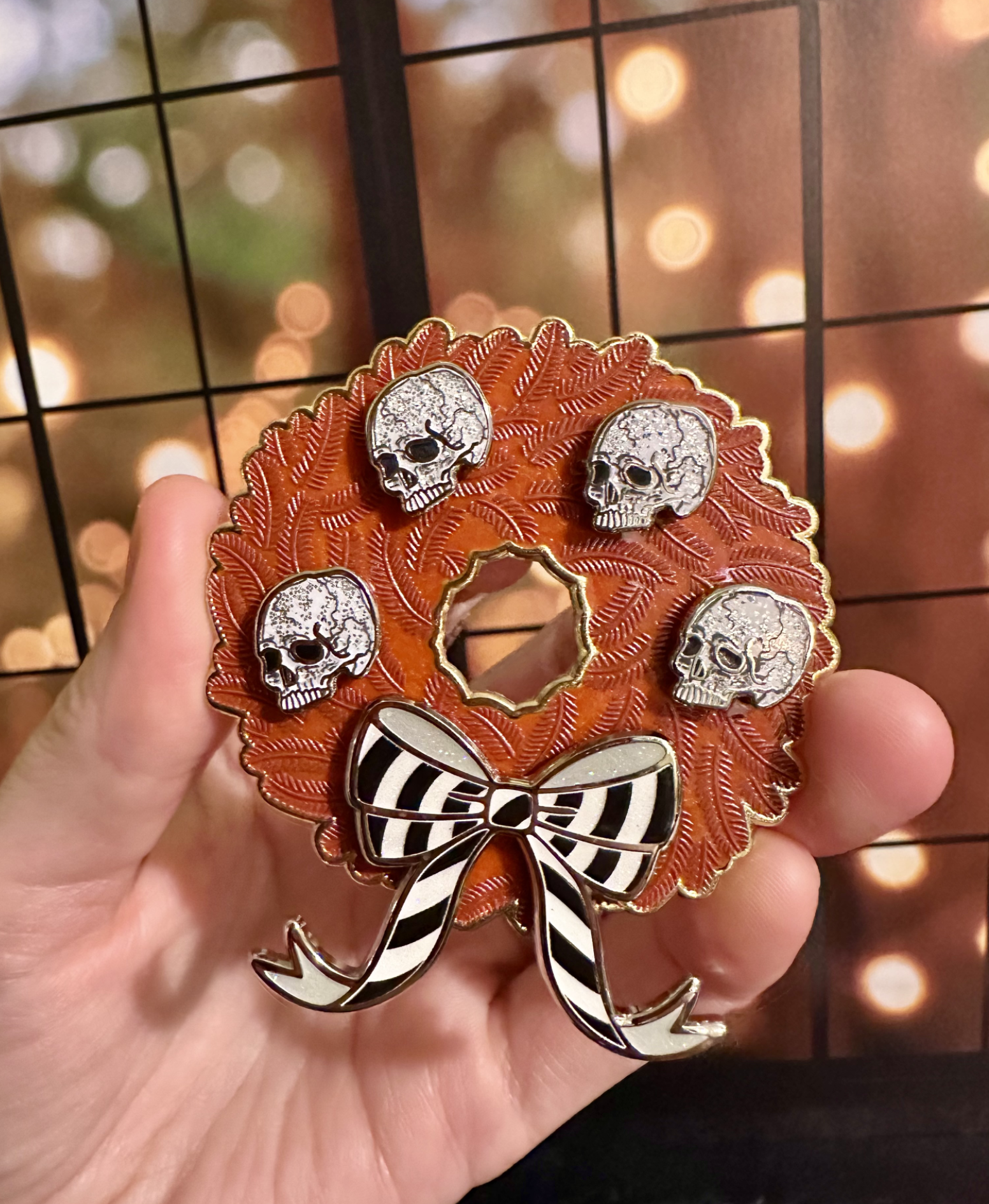 Mini Glitter Skull MAGNET