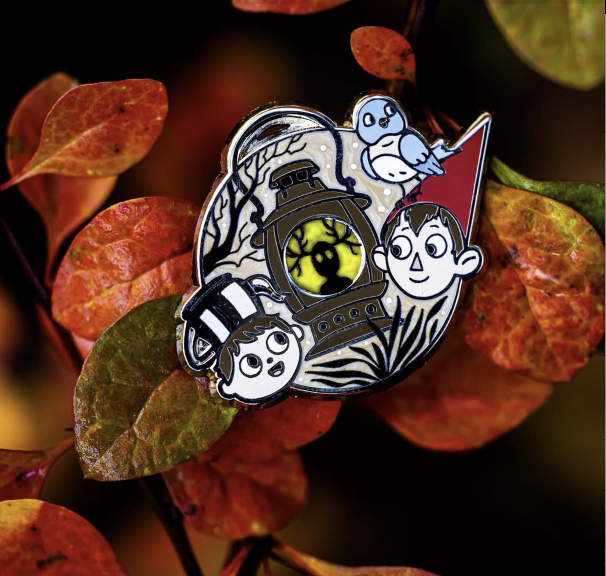 OTGWall lantern Pin