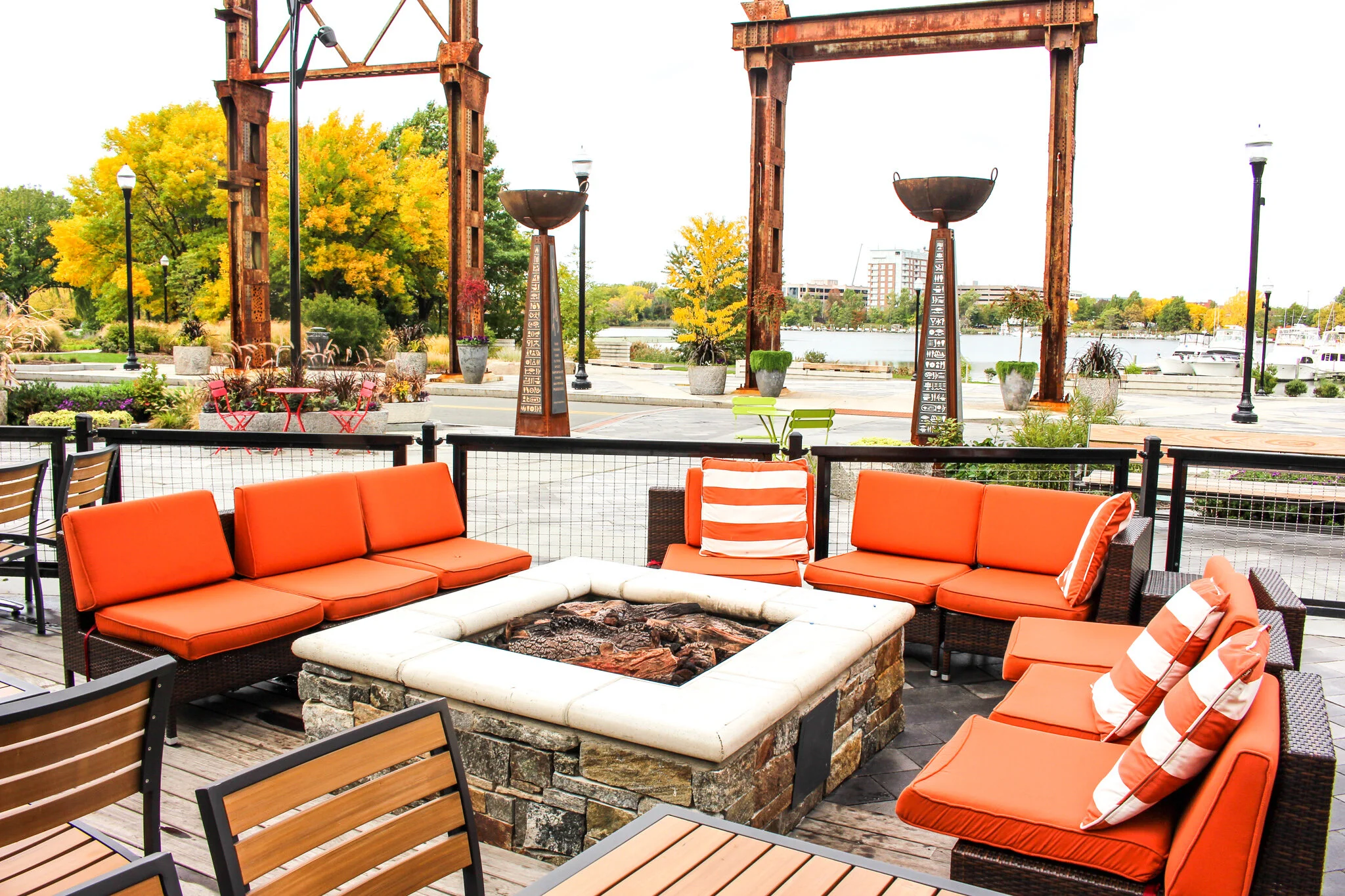 Visit River Bar