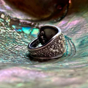 ティファニーハイビスカスリング