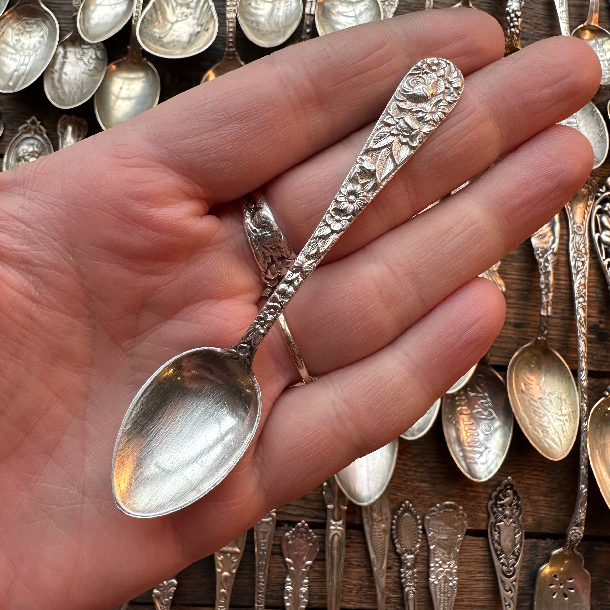 Dainty 1828 Repousse Sterling Spoon Ring (Version A) - LadyForge Jewelry