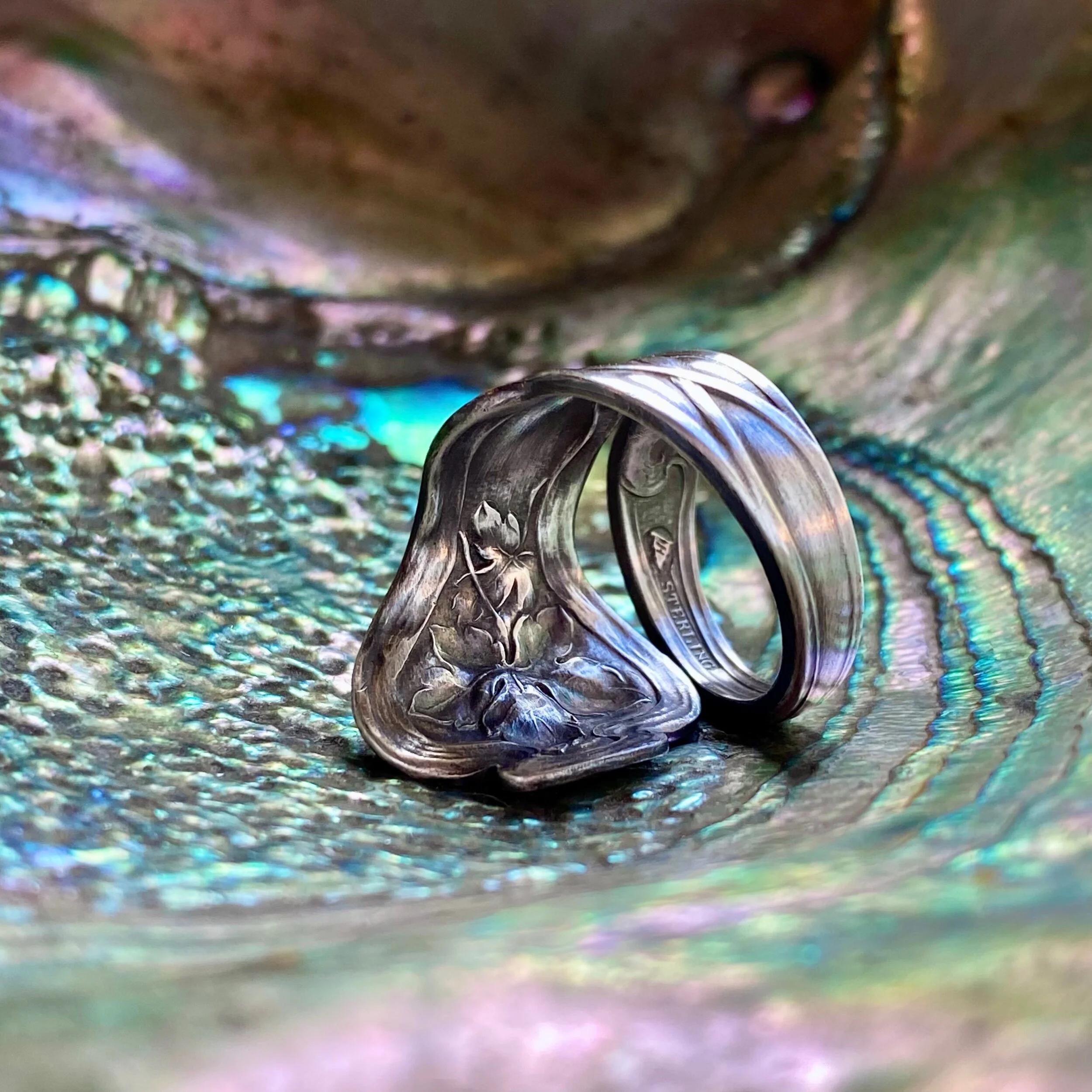 1909 Columbine Sterling Spoon Ring - LadyForge Jewelry