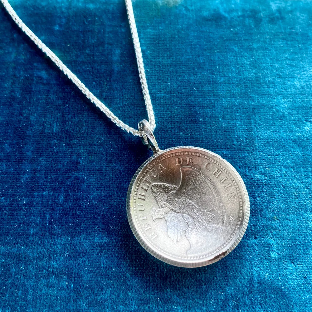 Peso necklace best sale