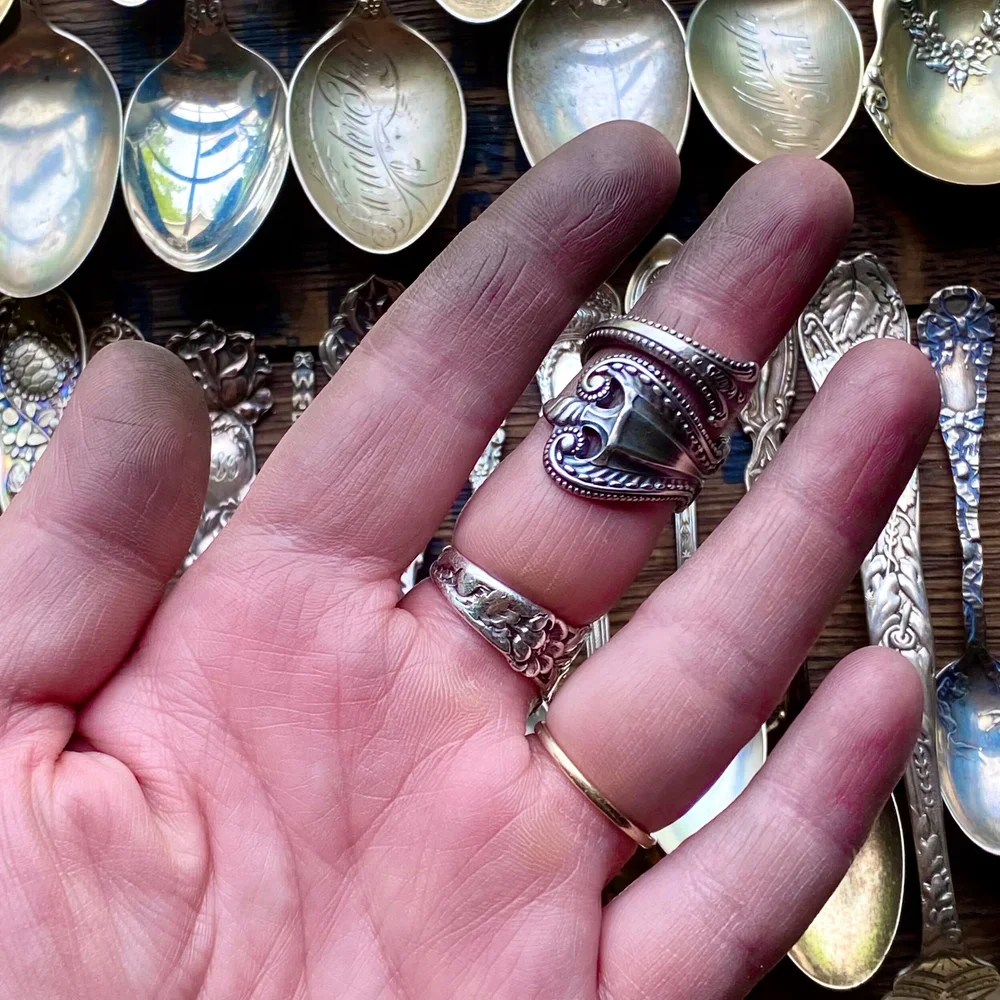 1895 Old Colonial Spiral Sterling Spoon Ring Lady Forge