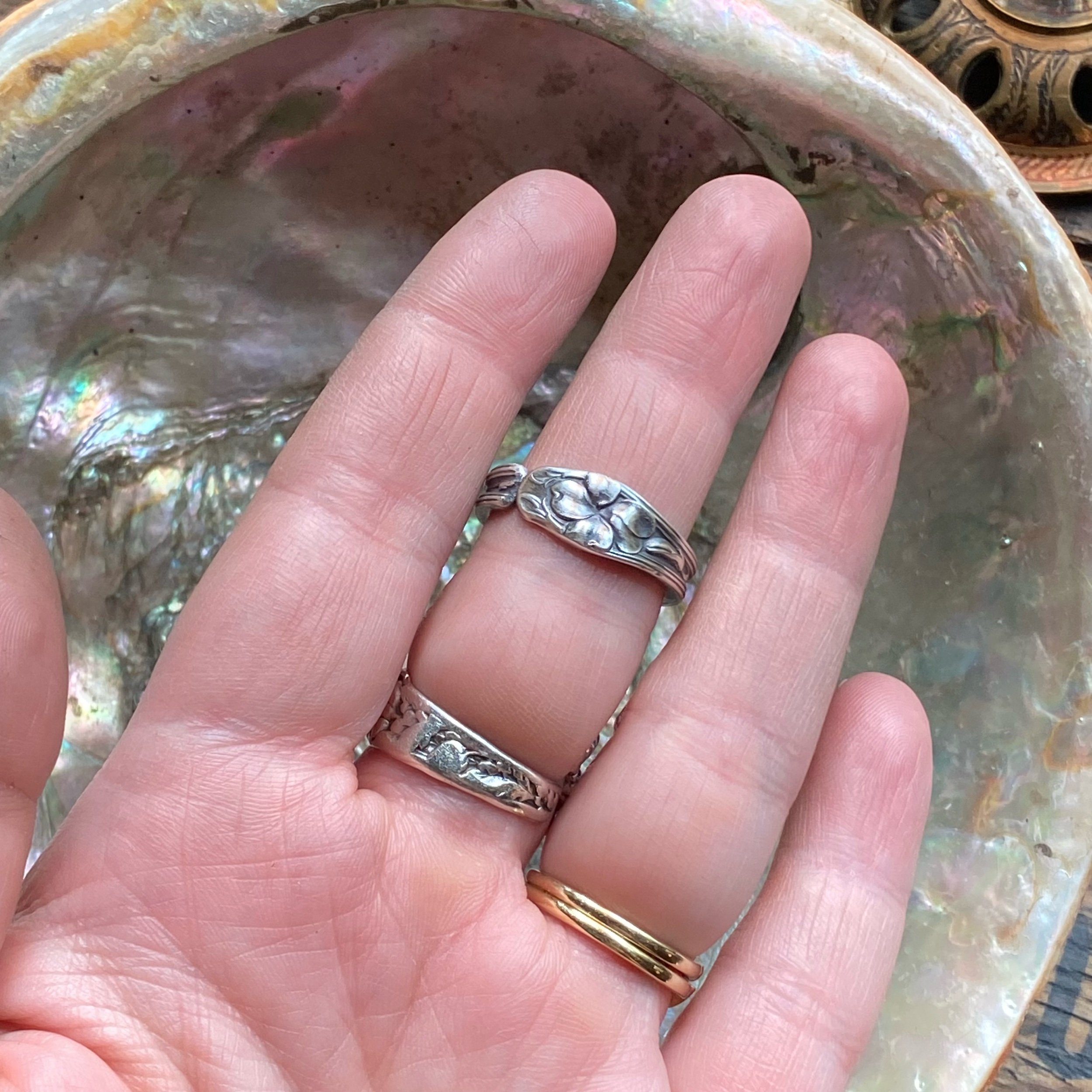 Slender 1904 Violet Spoon Ring - LadyForge Jewelry