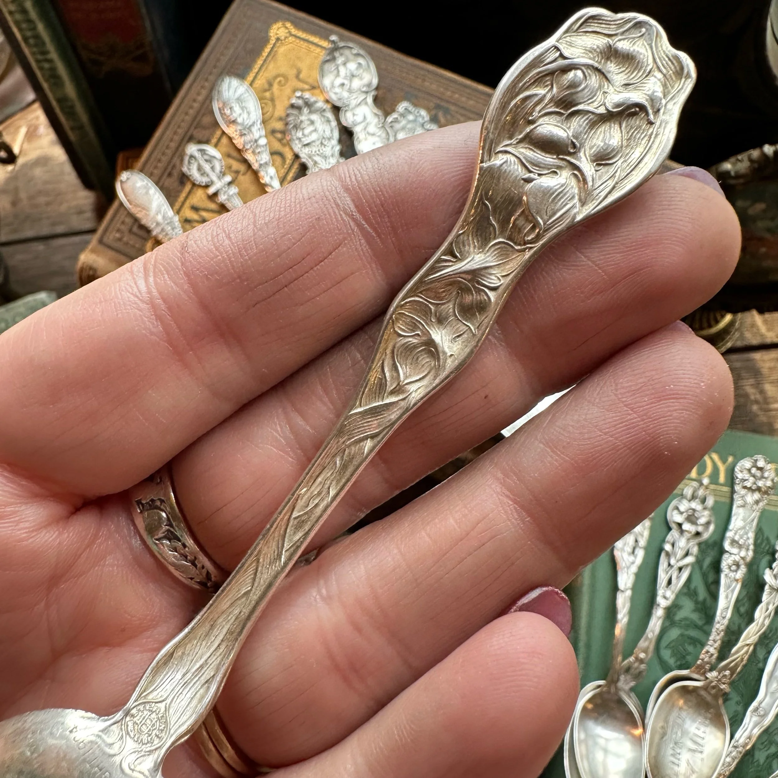 1904 Cupids Bouquet Sterling Spoon Ring - LadyForge Jewelry