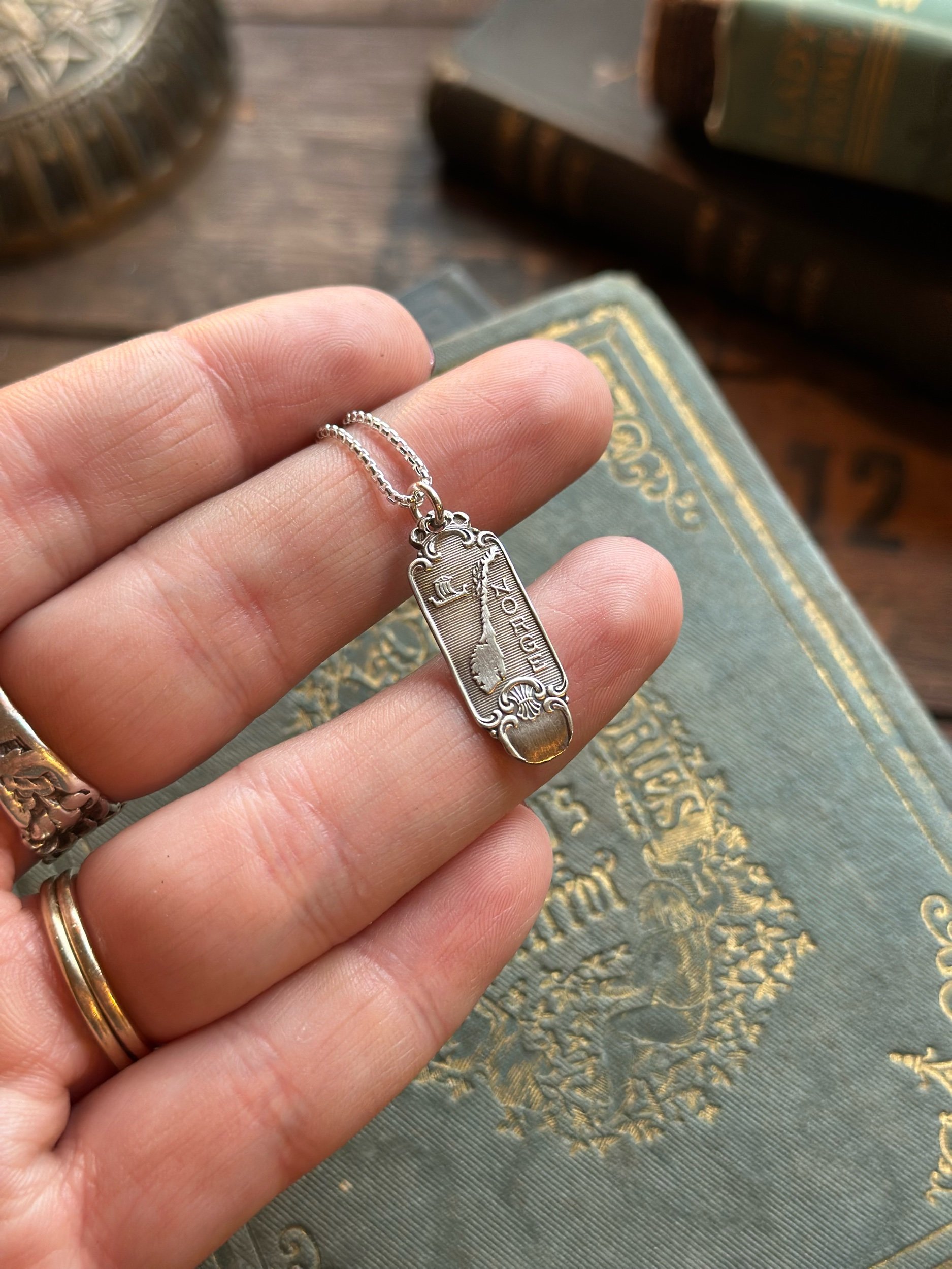 Dainty Norge Norwegian Spoon Necklace - LadyForge Jewelry