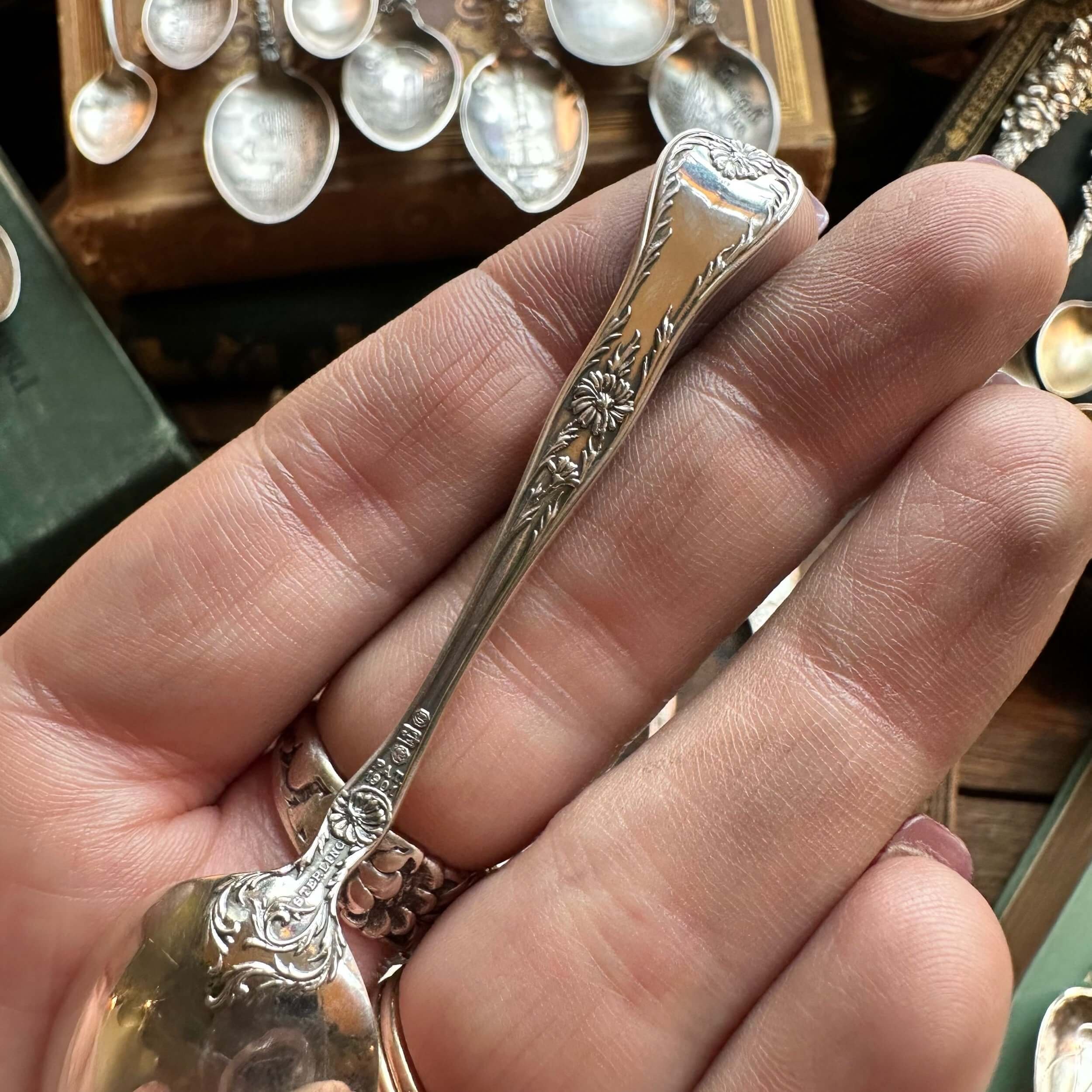1901 Dainty Daisy Monogram S Sterling Spoon Ring - LadyForge Jewelry