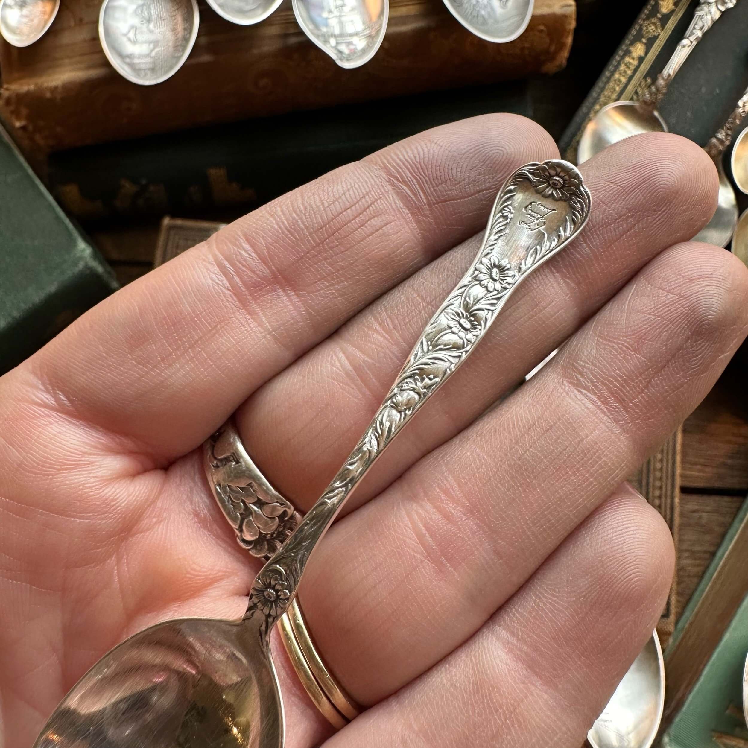 1901 Dainty Daisy Monogram S Sterling Spoon Ring - LadyForge Jewelry