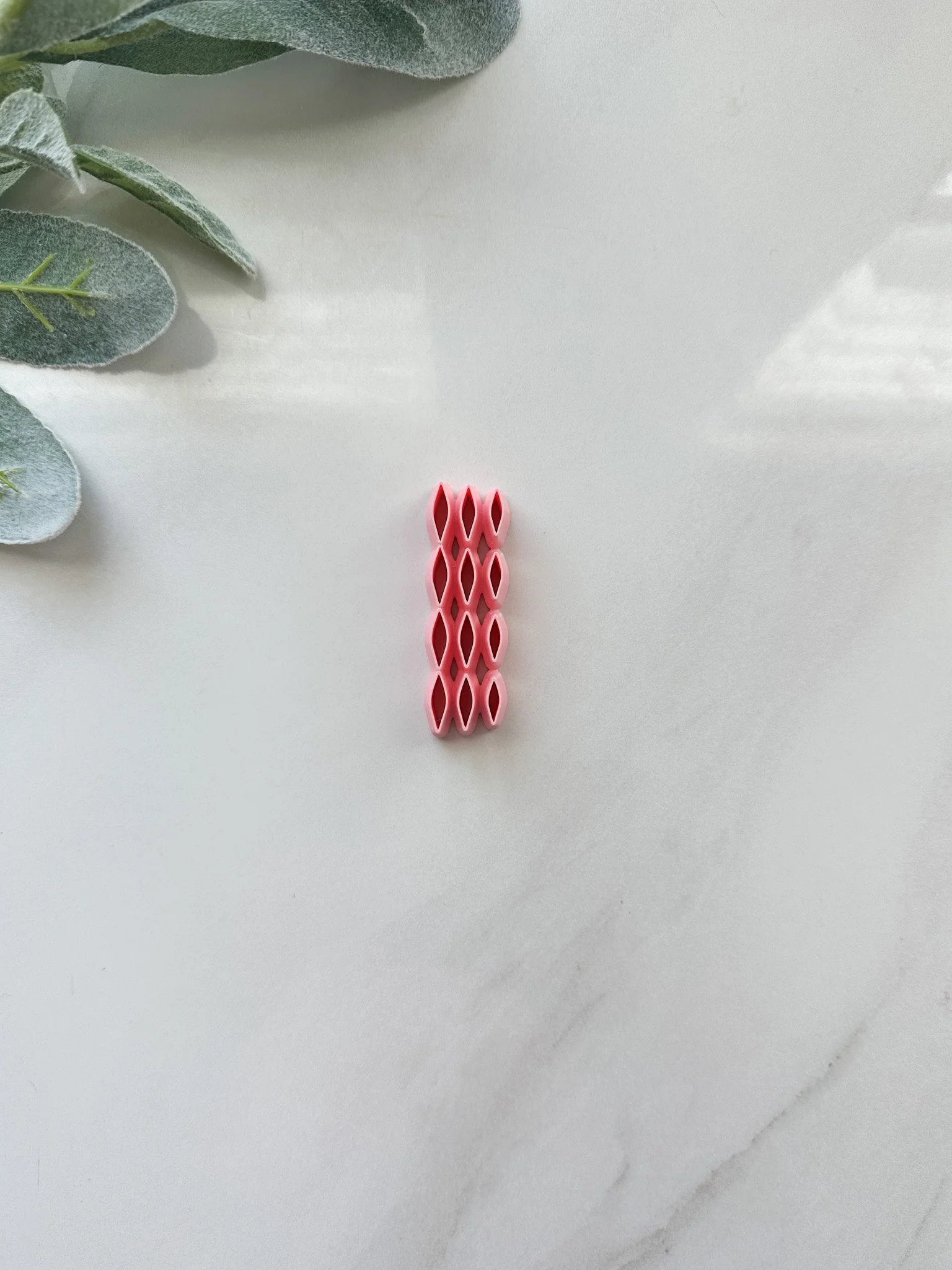 Leaf Cluster Cutter 1